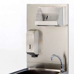 Hand sink with equipped splashback